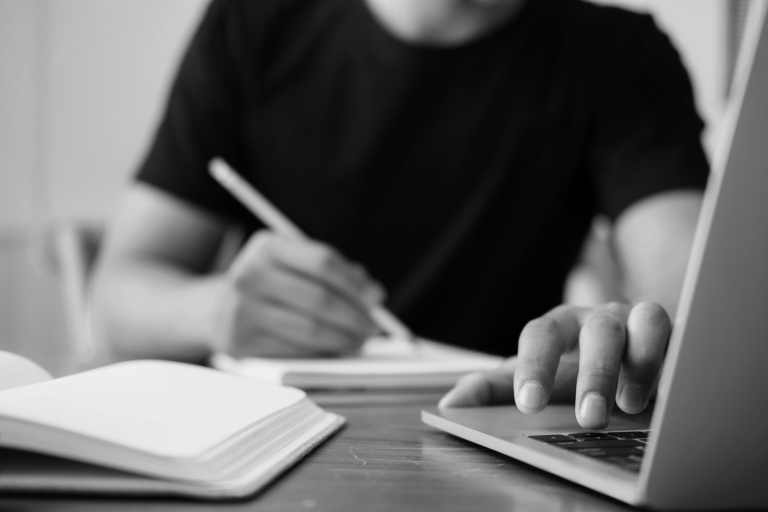 Self-paced e-learning